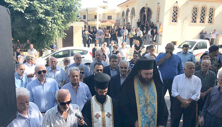 Εκδήλωση τιμής και μνήμης στους ήρωες καταδρομείς Ηλία Τούλη και Νικόλαο Καβροχωριανό πραγματοποιήθηκε χθες στη Μονή.