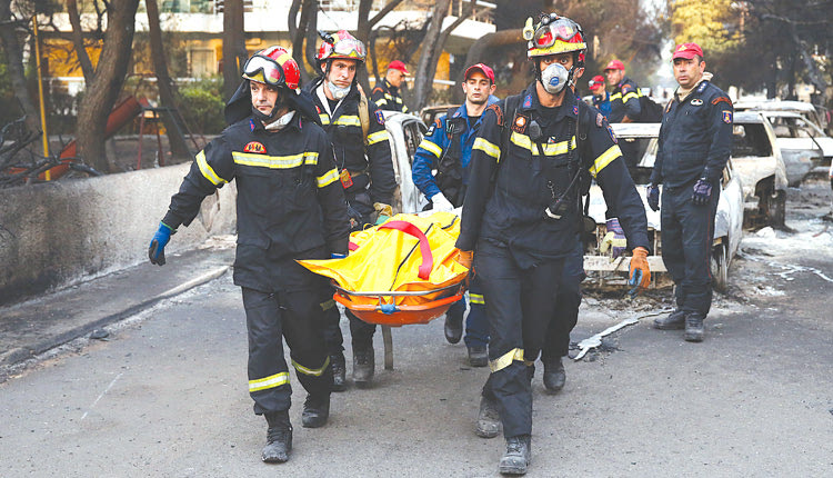 ΕΚΑΤΟΜΒΗ ΝΕΚΡΩΝ ΑΠΟ ΤΙΣ ΦΟΝΙΚΕΣ ΠΥΡΚΑΓΙΕΣ