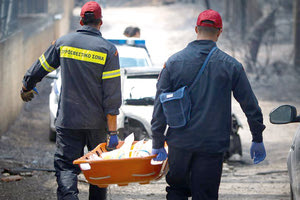 Οι Ένοπλες Δυνάμεις στις κατασβέσεις