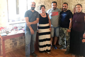 Ένα ακόμα εργαστήριο δημιουργικής ανακύκλωσης μαζί με εκδήλωση ενημέρωσης και ευαισθητοποίησης για τη μείωση της χρήσης της πλαστικής σακούλας, πραγματοποιήθηκε αυτή τη φορά στη Ροδιά