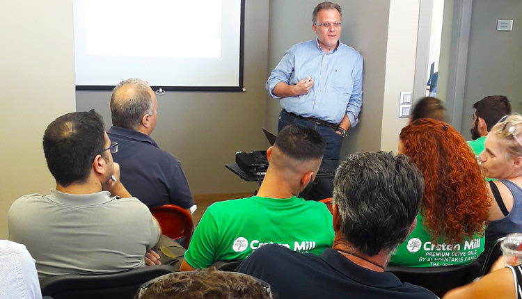 Υπό τον συντονισμό και τη διοργάνωση της Proactive A.E. πραγματοποιήθηκε με μεγάλη επιτυχία και συμμετοχή  το 1ο  Σεμινάριο Ολικής Ποιότητας  ελαιόλαδου για τις εταιρείες Cretan Mill και Uniher.