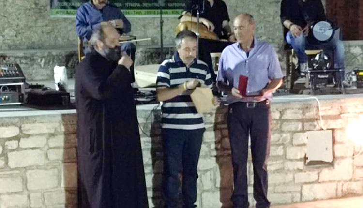 Τίμησαν τον Δημήτρη Αποστολάκη