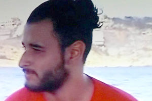 Βοήθεια από τον Σύρο πρόσφυγα που έγινε ναυαγοσώστης μετά τη δική του περιπέτεια στο Αιγαίο