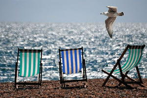 ΕΛΛΗΝΕΣ: Χωρίς διακοπές οι επτά στους δέκα