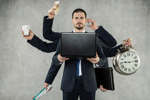 Οι 10 ειδικότητες που αναζητούν οι ελληνικές επιχειρήσεις