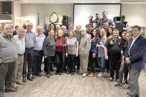 Στους πυρόπληκτους τα έσοδα από τη “βραδιά της ταβέρνας” της Παγκρήτιας Ένωσης Μελβούρνης