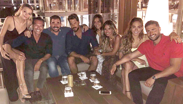 Πρώην παίκτες του survivor 1 και 2 στο Nana Princess στη Χερσόνησο
