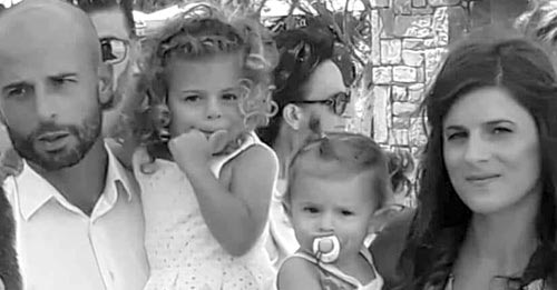 Τη δεύτερη κόρη του βάφτισε στο εκκλησάκι του Αγίου Κωνσταντίνου στις Γούβες, ο αμυντικός του Ηροδότου Κώστας Μπαλάφας. 