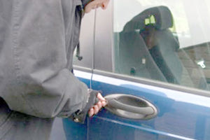 διαρρήκτες σε οχήματα