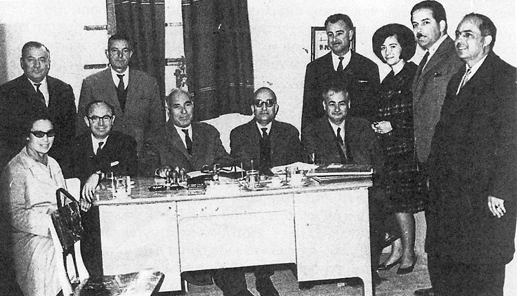 Στο γραφείο του Γυμνασίου Αρχανών