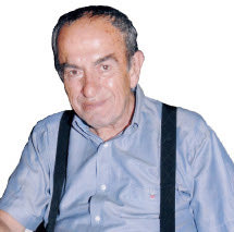 Βαθιά θλίψη και συγκίνηση έχει προκαλέσει ο θάνατος του τέως διευθυντή της Οφθαλμολογικής Κλινικής του Βενιζελείου Ευάγγελου Χριστοδουλάκη,