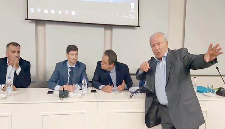 ο τέως υπουργός Χρήστος Μαρκογιαννάκης.