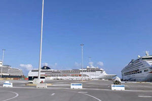 Τρία κρουαζιερόπλοια στο λιμάνι του Ηρακλείου