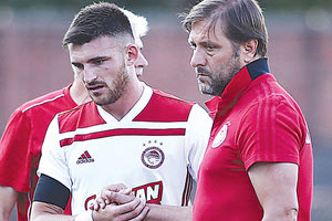 Μάνος - Μαρτίνς Ολυμπιακός