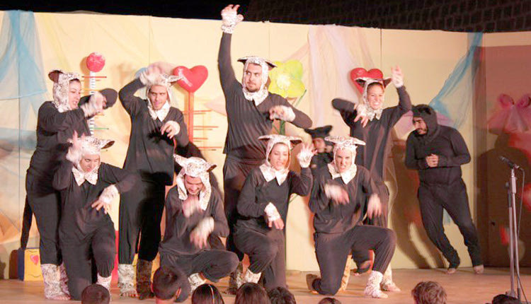 Οι παραστάσεις πραγματοποιούνται στο πλαίσιο των εορτών του Πανεπιστημίου Κρήτης για τα 40 χρόνια λειτουργίας του