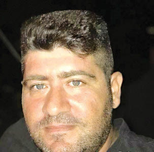 Χωρίς τις αισθήσεις του ανασύρθηκε χθες το μεσημέρι ο 43χρονος Γρηγόρης Μανασάκης, από τη θαλάσσια περιοχή του Σταυρού Ακρωτηρίου Χανίων.