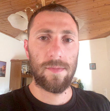 Ο κ. Μιχάλης Μιζεράκης, 27 ετών, από το 4ο Εσπερινό ΕΠΑΛ Ηρακλείου, πέρασε στο  Τμήμα Ηλεκτρολόγων Μηχανικών του ΤΕΙ Κρήτης στο Ηράκλειο.