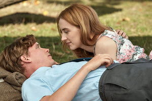 ΑΝΕΚΠΛΗΡΩΤΟΣ ΓΑΜΟΣ - ON CHESIL BEACH