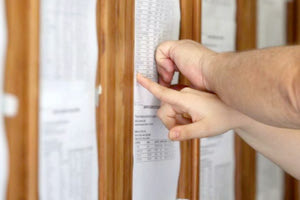 ανακοίνωση των βάσεων