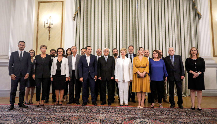 Ορκίστηκαν χθες τα νέα μέλη της κυβέρνησης στο Προεδρικό Μέγαρο ενώπιον του Προέδρου της Δημοκρατίας Πρ. Παυλόπουλου 