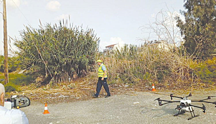 Όλη τη σύγχρονη τεχνολογία αξιοποιεί η Περιφέρεια για την καταπολέμηση των κουνουπιών.