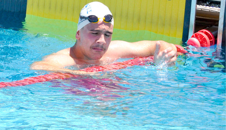 Ποικίλλουν οι εκφράσεις του προσώπου όταν ο κολυμβητής  δεν έχει ευχαριστηθεί. 