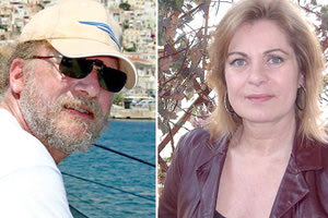 Σπαρακτικός ήταν ο αποχαιρετισμός της ηθοποιού Α. Παπαθανασίου στη φίλη και συνάδελφό της Χρ. Σπηλιώτη και στον σύζυγό της Δ. Τουρναβίτη