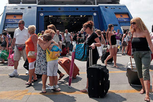 οι Έλληνες στις διακοπές τους