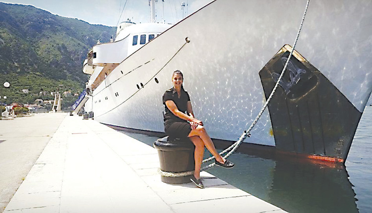 “Κάθε ταξίδι με την “Christina” είναι και μια εμπειρία ζωής” λέει η Αριστέα Βερεδάκη