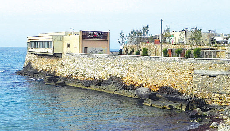 το Λιμενικό Περίπτερο