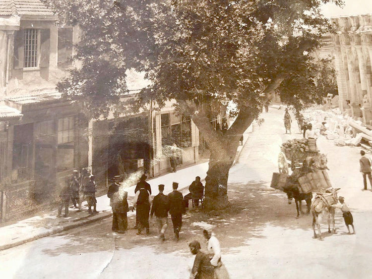 ΦΩΤΟ ΗΜΕΡΑΣ: Μία διαφορετική πλατεία  