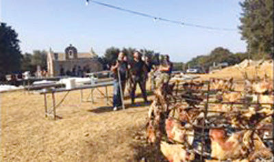 Στα Ανώγεια η μεγάλη κτηνοτροφική οικογένεια των Βρέντζηδων κλείνει την αυλαία και θα γιορτάσει την προστάτιδά της Παναγία στη θέση Ρουσαλίμνη του Ψηλορείτη