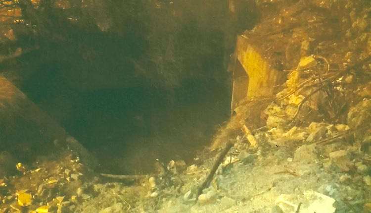 Και νέο περιστατικό ρύπανσης το βράδυ της Τετάρτης, το οποίο πάντως διαψεύδεται από τη ΒΙΠΕ.