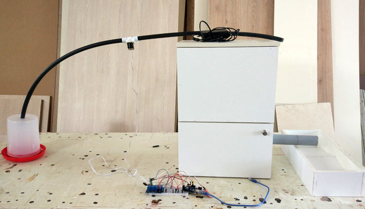 Έφτιαξαν... έξυπνο κοτέτσι οι μαθητές από την Αγ. Βαρβάρα!