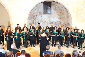 η μικτή χορωδία της Περιφέρειας