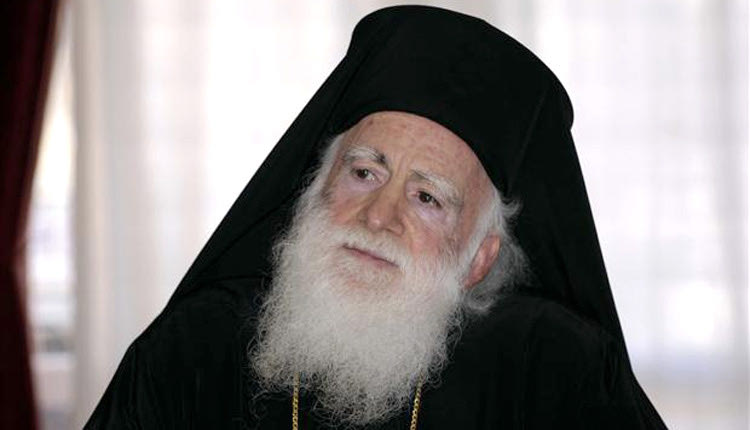 ο Σεβασμιότατος Αρχιεπίσκοπος Κρήτης κ. Ειρηναίος.