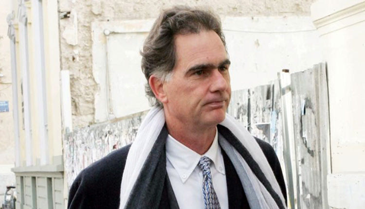  ο Νίκος Παπανδρέου