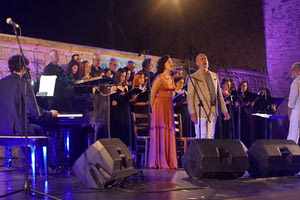 «Μάγεψε» το κοινό η συναυλία «Φιλόπατρις»