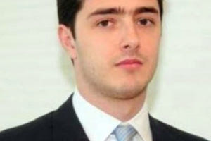 Άρης Φλώρος