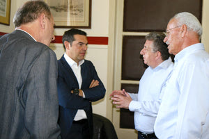 Τι είπαν πίσω από τις κλειστές πόρτες ο Αλέξης Τσίπρας με τον Aρναουτάκη