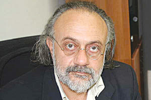 ο ερευνητής αιγαικών γραφών δρ. Μηνάς Τσικριτσής