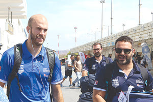Εθνική μπάσκετ: Καλάθης στη χθεσινή άφιξη της Εθνικής ομάδας στο Ηράκλειο