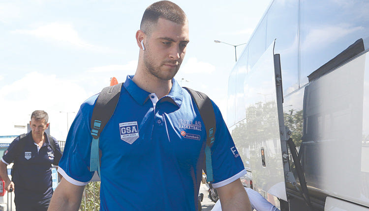 Εθνική μπάσκετ: Παπαγιάννης στη χθεσινή άφιξη της Εθνικής ομάδας στο Ηράκλειο