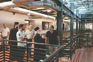 Ο Αρχιεπίσκοπος ξεναγήθηκε στις εγκαταστάσεις του ΜΦΙΚ