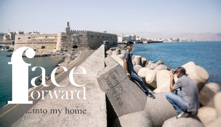 Face Forward… into my home: ΤΟ ΔΙΑΔΡΑΣΤΙΚΟ ΠΡΟΓΡΑΜΜΑ ΠΟΥ ΕΝΘΟΥΣΙΑΣΕ ΤΟΥΣ ΑΘΗΝΑΙΟΥΣ ΕΡΧΕΤΑΙ ΣΤΟ ΗΡΑΚΛΕΙΟ
