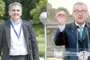 Ο Τσακαλώτος και ο πρόεδρος της Κομισιόν Ζαν Κλοντ Γιούνκερ