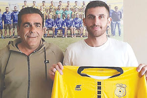 Ο Κοζορώνης με τον Σταύρο Λαμπράκη