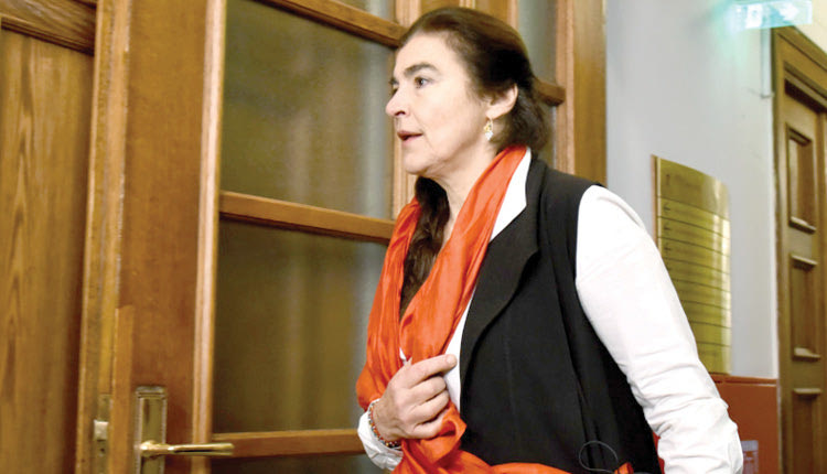 Η Λύδια Κονιόρδου