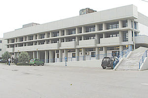 ΣΤΗΝ ΑΚΑΔΗΜΙΑ ΕΜΠΟΡΙΚΟΥ ΝΑΥΤΙΚΟΥ ΧΑΝΙΩΝ