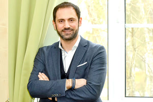 ο πρόεδρος της Tez tour Ελλάδας, Δημήτρης Χαριτίδης.